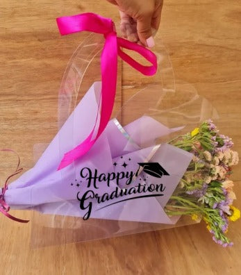 Arreglo de Flores en Bolsa de Acetato- Personalizada